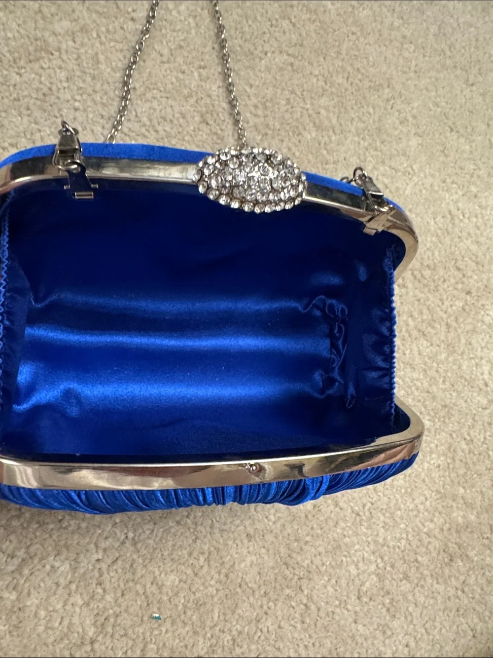 N/A elegant royal
